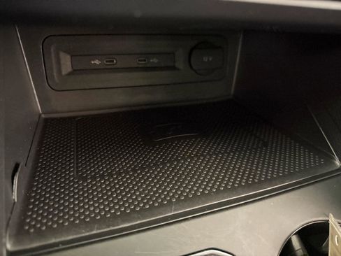 Used 2021 Volkswagen Atlas SE w/ Panoramic Sunroof Package AWD/4WD image 26