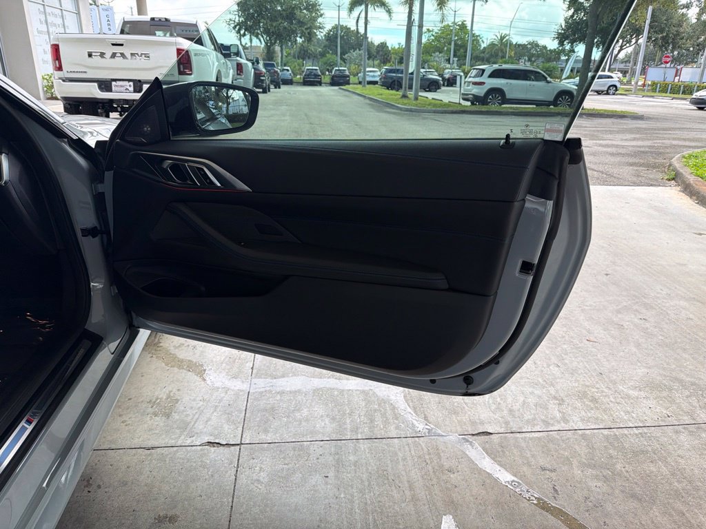Used 2022 BMW 430i Coupe w/ M Sport Package RWD image 30