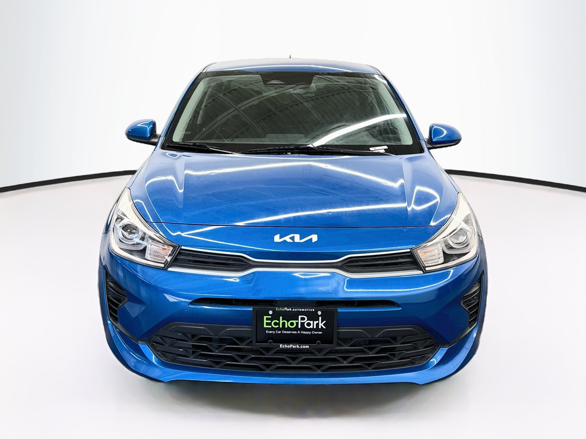 Used 2023 Kia Rio S w/ Technology Package FWD image 2