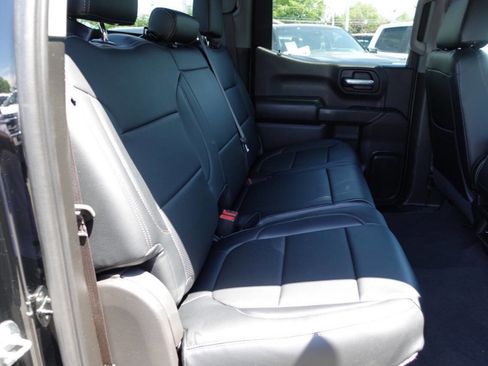 Used 2022 Chevrolet Silverado 1500 Custom Trail Boss image 32