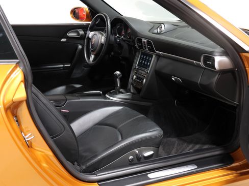 Used 2007 Porsche 911 Targa 4S AWD/4WD image 4