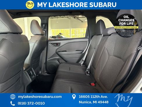 Certified 2025 Subaru Forester Premium AWD/4WD image 25