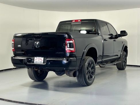 Used 2019 RAM 2500 Laramie w/ Night Edition AWD/4WD image 7