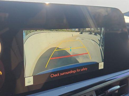 Used 2025 Lexus ES 350 w/ Premium Package image 19