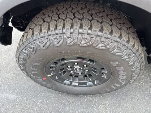 New 2026 Ford Bronco Badlands AWD/4WD image 15