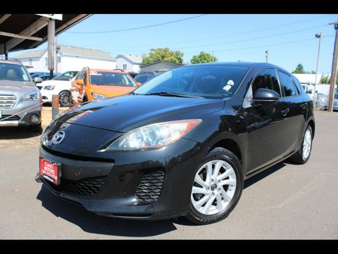 Used 2013 MAZDA MAZDA3 i Touring FWD image 1