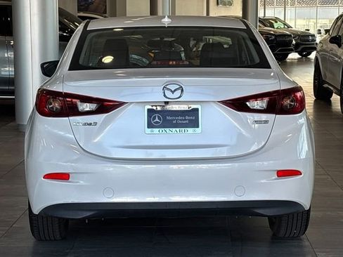 Used 2015 MAZDA MAZDA3 i Grand Touring image 4