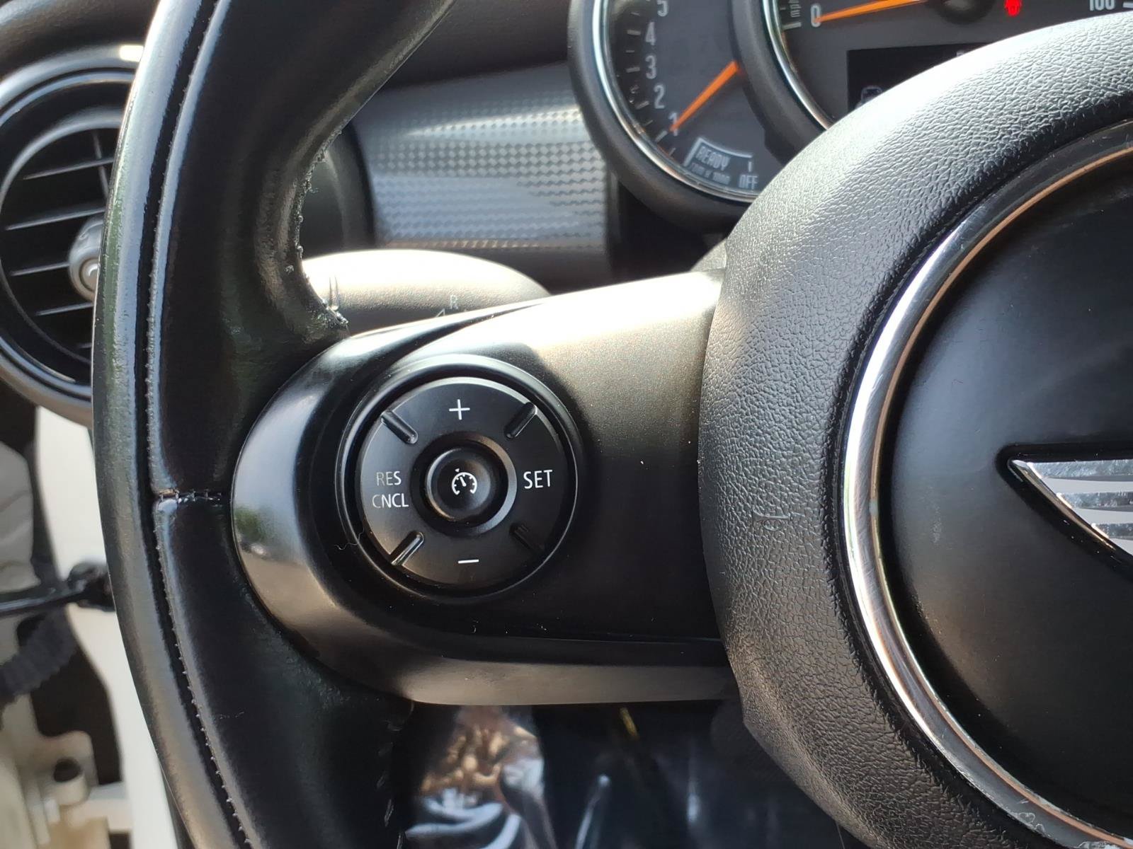 Used 2018 MINI Cooper Convertible FWD image 15