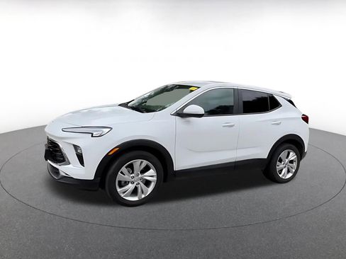 Used 2025 Buick Encore GX Preferred image 7