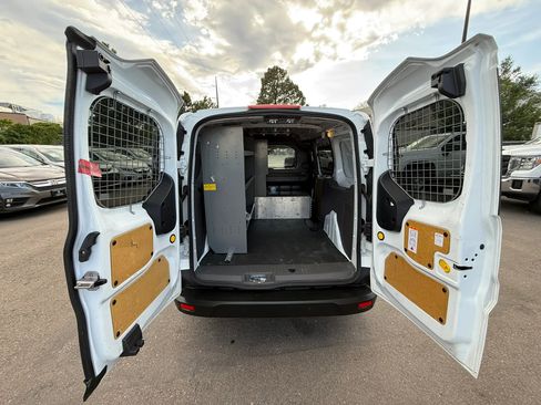 Used 2022 Ford Transit Connect XLT FWD image 28
