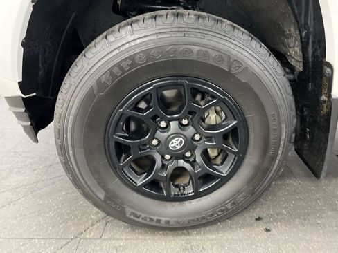 Used 2022 Toyota Tacoma SR5 image 94