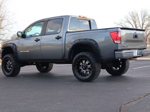 Used 2014 Nissan Titan S image 7