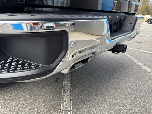 New 2026 Chevrolet Silverado 1500 LTZ w/ LTZ Premium Package image 6