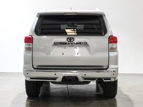 Used 2013 Toyota 4Runner SR5 RWD image 13