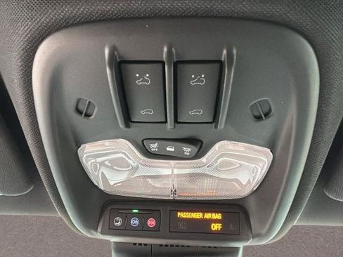New 2026 Chevrolet Colorado ZR2 AWD/4WD image 21