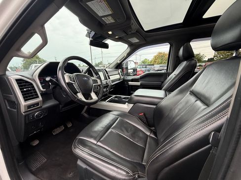 Used 2021 Ford F350 Lariat AWD/4WD image 12