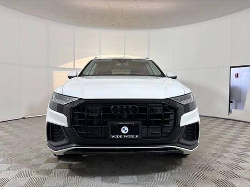 Used 2023 Audi Q8 Prestige image 2
