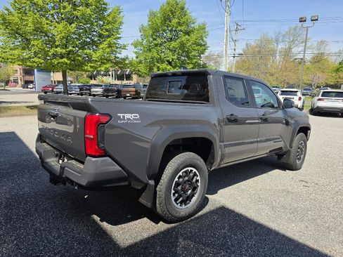 New 2026 Toyota Tacoma TRD Off-Road AWD/4WD image 3