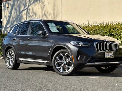 Used 2023 BMW X3 xDrive30i w/ Convenience Package image 2