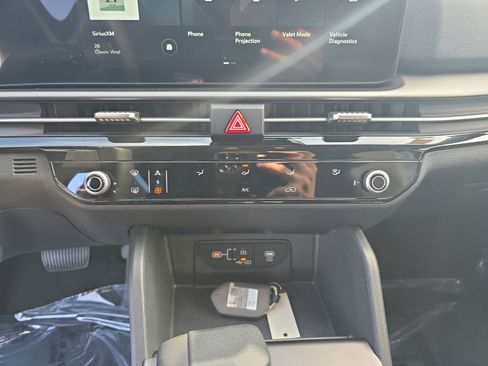 New 2026 Kia Sportage LX image 23