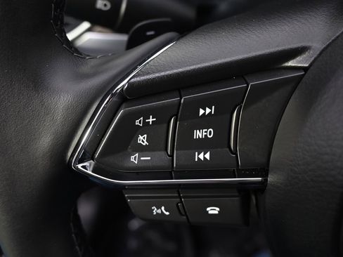 Certified 2025 MAZDA CX-5 Signature image 34