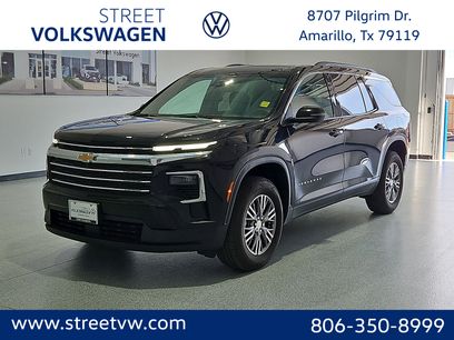 Used 2025 Chevrolet Traverse LT
