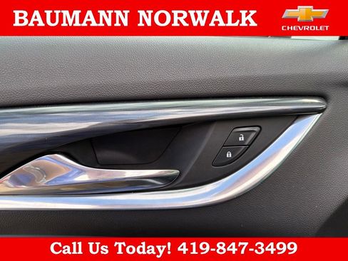 Used 2024 Buick Enclave Essence w/ Sport Touring Edition FWD image 16