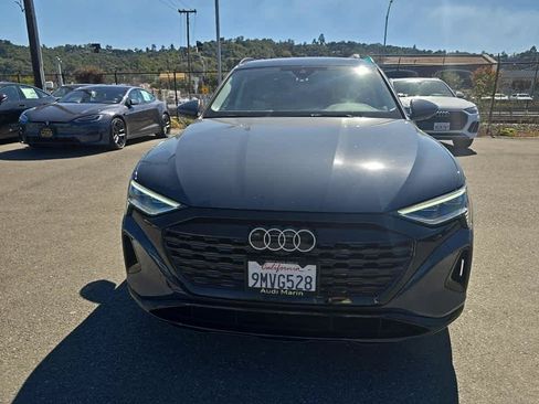 Used 2024 Audi Q8 e-tron Premium Plus w/ Premium Plus Package AWD/4WD image 2