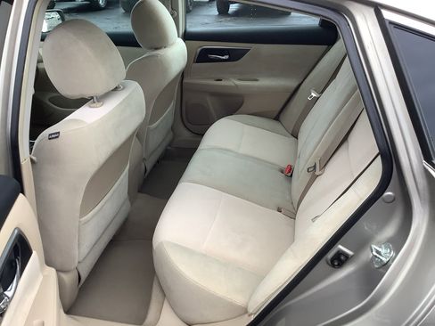 Used 2013 Nissan Altima 2.5 S image 9
