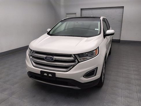 Used 2018 Ford Edge Titanium w/ Equipment Group 301A AWD/4WD image 15
