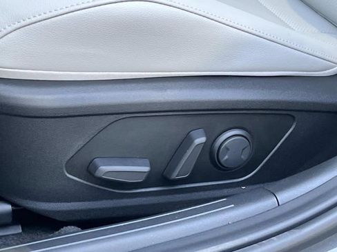 New 2026 Hyundai Elantra Limited image 21