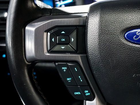 Used 2019 Ford Expedition Platinum image 45