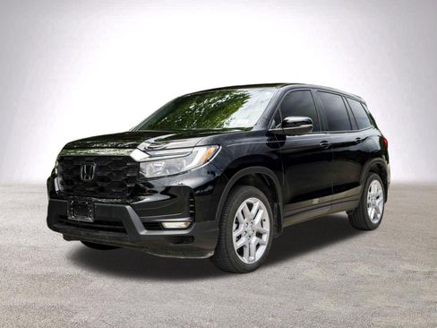 Used 2025 Honda Passport EX-L image 5