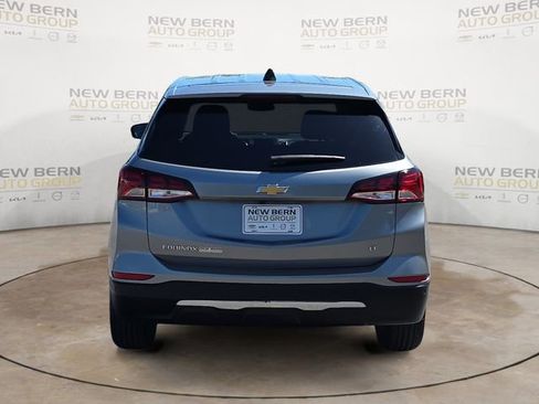 Used 2024 Chevrolet Equinox LT FWD image 4