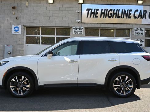 Used 2023 INFINITI QX60 Luxe w/ Cargo Package AWD/4WD image 4