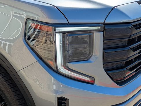 Certified 2023 GMC Sierra 1500 Elevation AWD/4WD image 11
