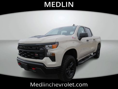 New 2026 Chevrolet Silverado 1500 Custom Trail Boss AWD/4WD image 4