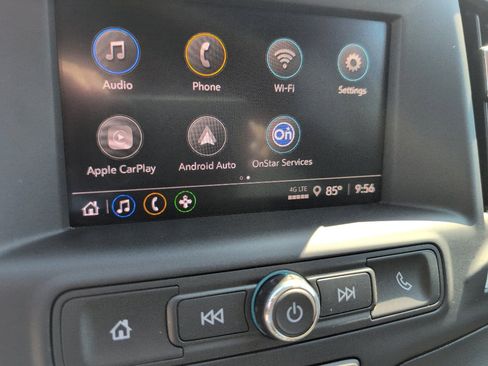Used 2024 GMC Terrain SLE image 29