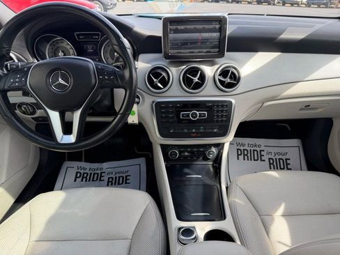 Used 2014 Mercedes-Benz CLA 250 image 7