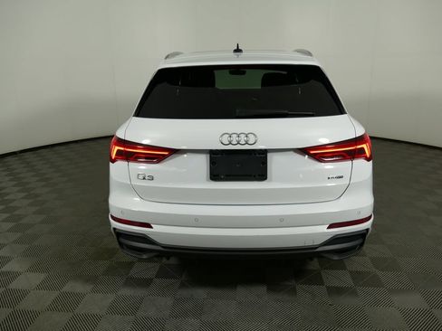 Used 2023 Audi Q3 2.0T Premium Plus w/ Premium Plus Package AWD/4WD image 4