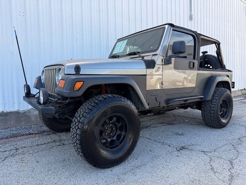 Used 2005 Jeep Wrangler Unlimited AWD/4WD image 7