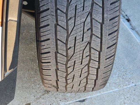 Used 2025 Chevrolet Traverse RS image 17