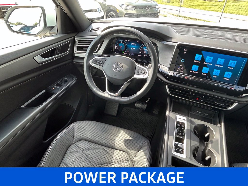 Certified 2024 Volkswagen Atlas Cross Sport SE FWD image 10