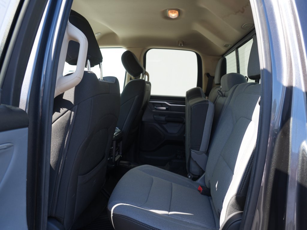 Used 2019 RAM 1500 Big Horn AWD/4WD image 18