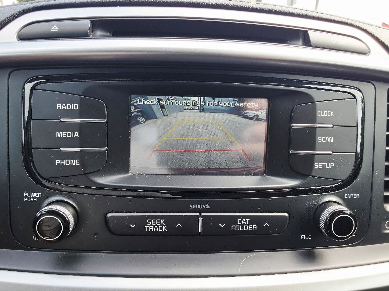 Used 2017 Kia Sorento AWD image 34