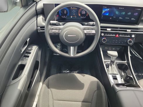 New 2026 Hyundai Tucson SEL image 10