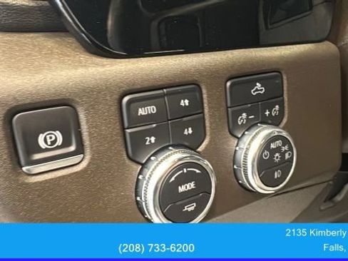 Used 2024 GMC Sierra 3500 SLE w/ SLE Convenience Package image 15
