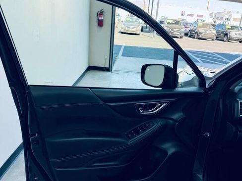 Used 2022 Subaru Forester Premium w/ Popular Package #1 image 8