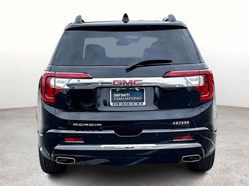Used 2023 GMC Acadia Denali image 6