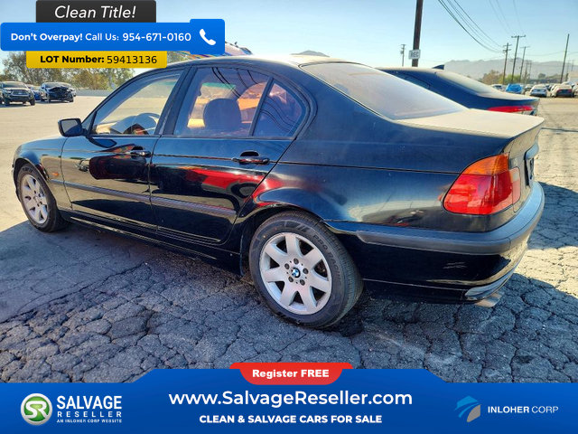 Used 2001 BMW 325i Sedan RWD image 3